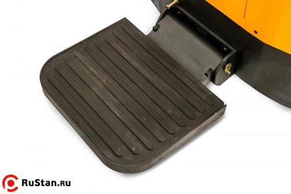 Штабелер электрический самоходный с платформой TOR 1,5т 3,0м ES15DE фото №5 Штабелер электрический самоходный с платформой TOR 1,5т 3,0м ES15DE фото №5