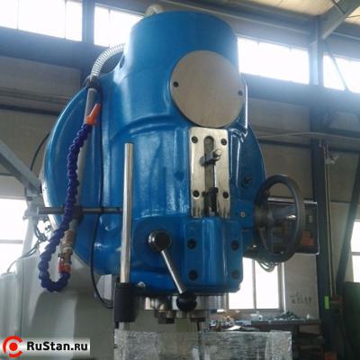 FH-170 вертикальный фрезерный станок с УЦИ фото №5 FH-170 вертикальный фрезерный станок с УЦИ фото №5