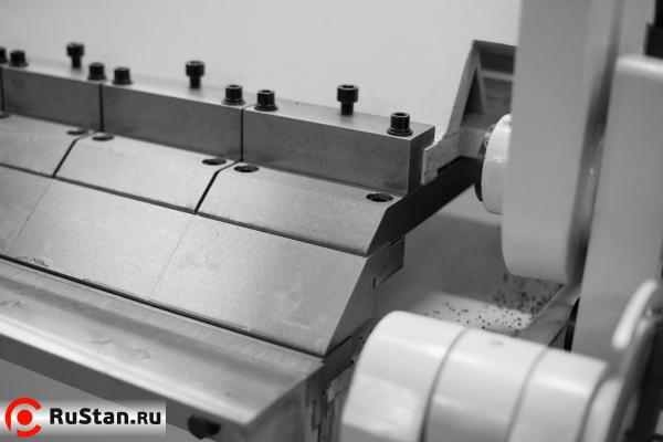Станок листогибочный гидравлический Stalex HW2500x4.0 фото №5 Станок листогибочный гидравлический Stalex HW2500x4.0 фото №5
