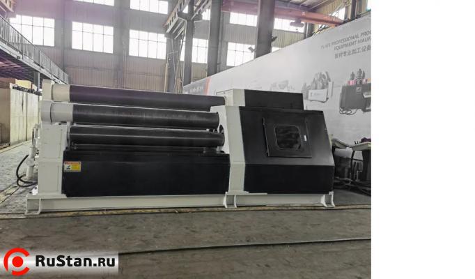 Четырехвалковый гидравлический вальцовочный станок STALEX W12-16x2000 фото №3 Четырехвалковый гидравлический вальцовочный станок STALEX W12-16x2000 фото №3