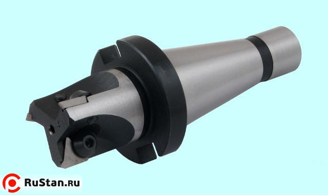 Фреза Концевая d50,0х154.7 к/х 7:24-40NT с мех. креплением тв. 3-х гранных пластин TPUN-220412 Z=3, "CNIC" фото №1 Фреза Концевая d50,0х154.7 к/х 7:24-40NT с мех. креплением тв. 3-х гранных пластин TPUN-220412 Z=3, "CNIC" фото №1