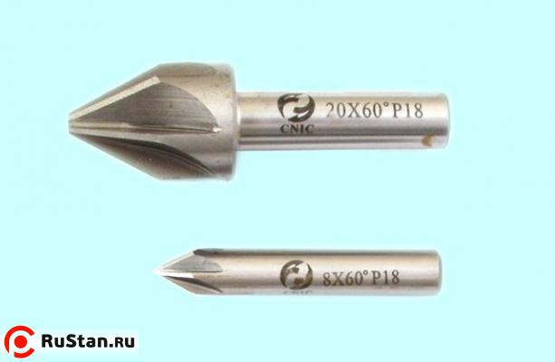 Зенковка d 16,0х24.0х 60 конус 60° dхв=10мм Р18 ц/х Z=6 DIN334A "CNIC" фото №1 Зенковка d 16,0х24.0х 60 конус 60° dхв=10мм Р18 ц/х Z=6 DIN334A "CNIC" фото №1
