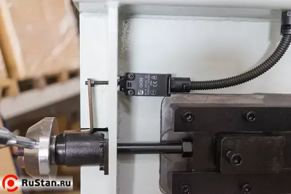 Ленточнопильный станок с гидроразгрузкой фото №7 Stalex BS-2114Т фото №7