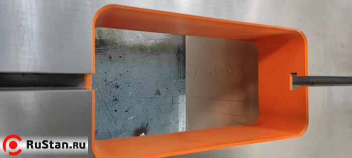 Отверстие в подштамповочной плите Пресс однокривошипный Qiaosen ST-315 (315 тонн) фото №6 Отверстие в подштамповочной плите Пресс однокривошипный Qiaosen ST-315 (315 тонн) фото №6