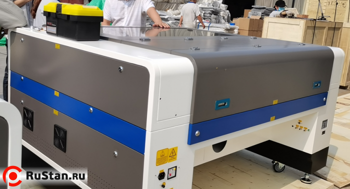 Лазерный станок для гравировки и резки фанеры акрила LC1390N (150W Reci С6, CW5200, Ruida) фото №4 LC1390N (150W Reci С6) фото №4