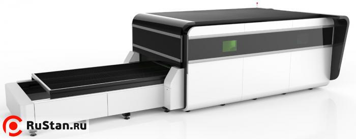 Станок лазерной резки металла со сменным столом и кабинетной защитой LF3015GA-3000 (IPG 3000 Вт) фото №4 Станок лазерной резки металла со сменным столом и кабинетной защитой LF3015GA-3000 (IPG 3000 Вт) фото №4