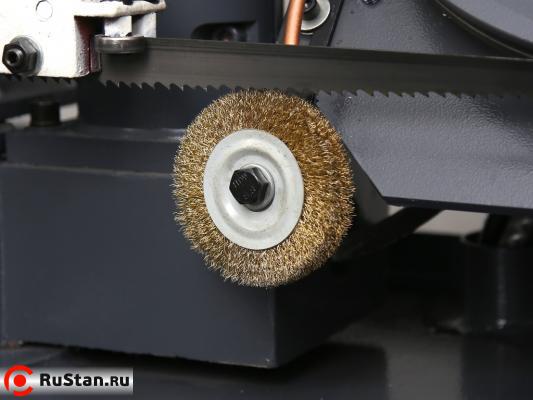 Специальная щетка для съема стружки улучшает условия работы полотна и продляет срок его службы фото №6 METAL MASTER MGH-350Z фото №6