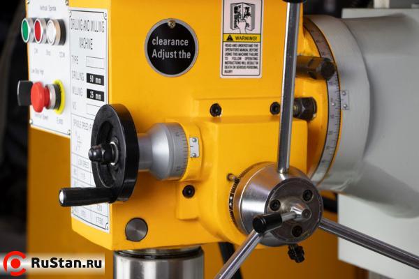 Вертикальный фрезерный станок по металлу VISPROM FPV-50 фото №4 VISPROM FPV-50 фото №4