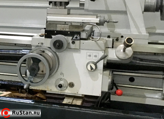 Станок оснащен функцией быстрого перемещения суппорта. фото №19 METAL MASTER Z56150 фото №19